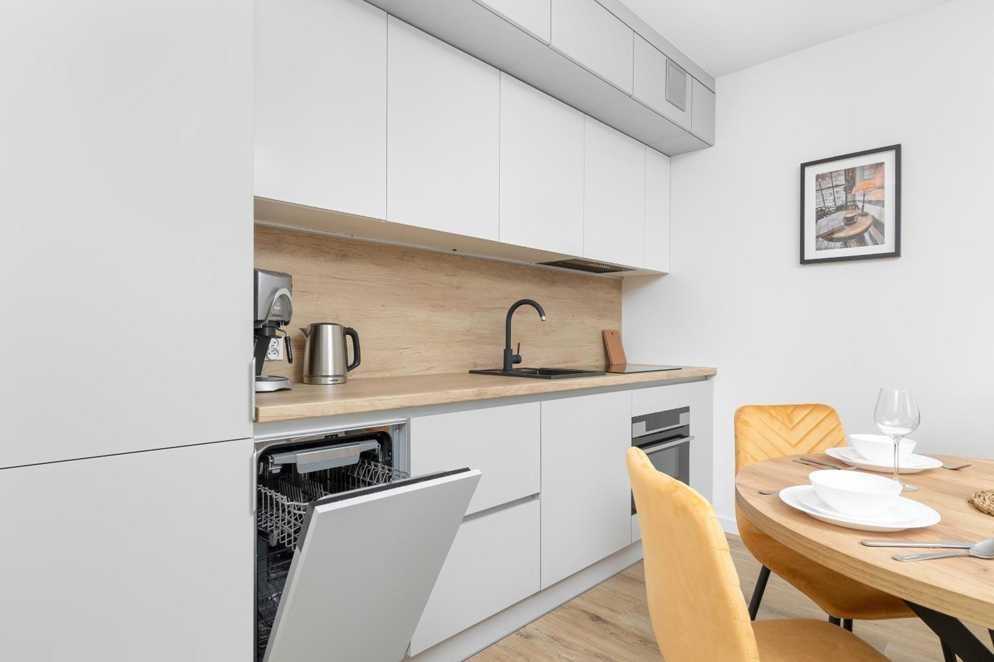 Szczecinski Apartament Kwiatkowskiego W Spokojnej Okolicy By Noclegi Renters Exterior photo